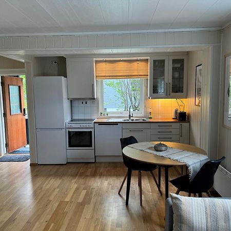 Walo Apartments Tromsdalen - Close To Cable Car And Arctic Cathedral, 10 Min By Bus To City Centre, Free Parking トロムソ エクステリア 写真