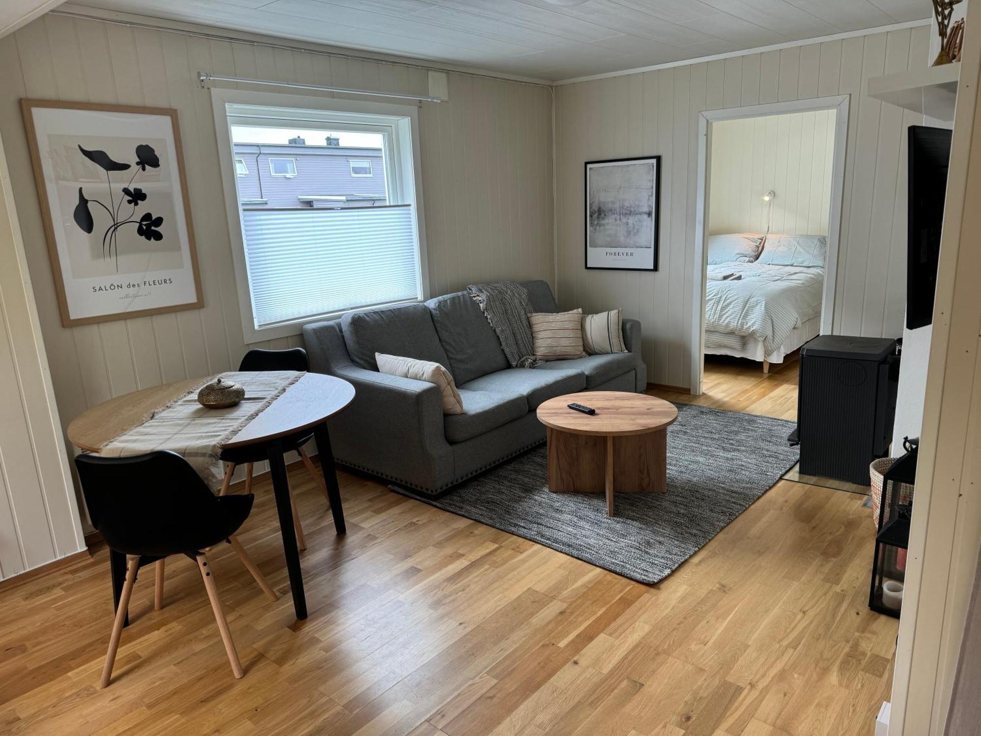 Walo Apartments Tromsdalen - Close To Cable Car And Arctic Cathedral, 10 Min By Bus To City Centre, Free Parking トロムソ エクステリア 写真