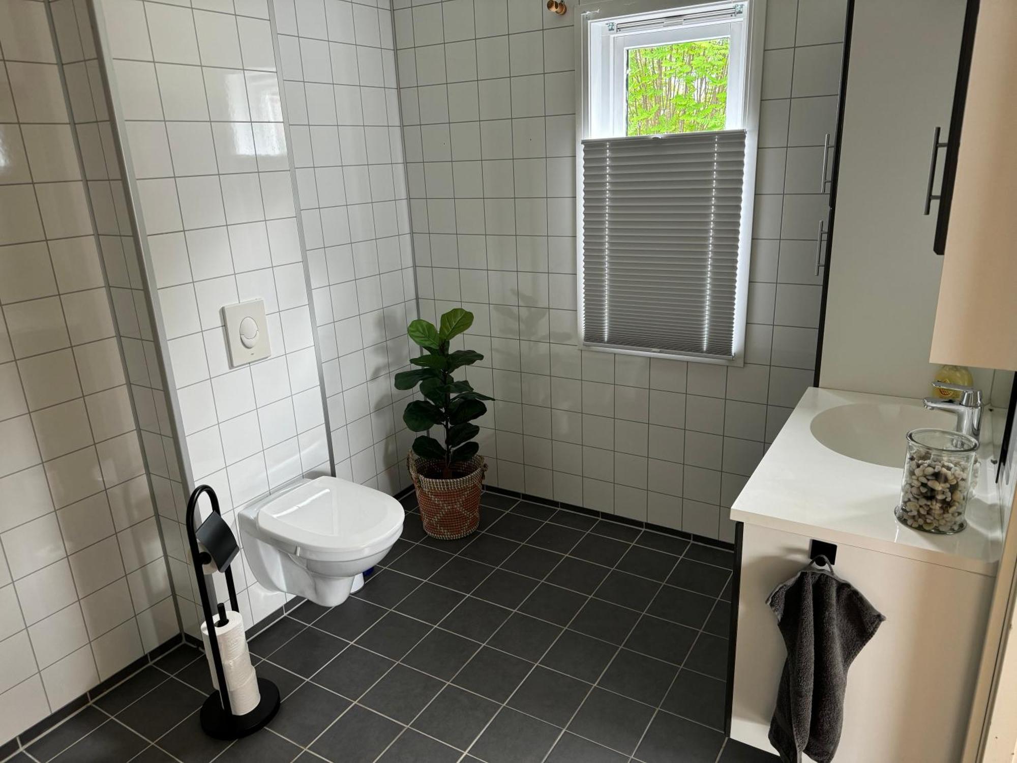 Walo Apartments Tromsdalen - Close To Cable Car And Arctic Cathedral, 10 Min By Bus To City Centre, Free Parking トロムソ エクステリア 写真